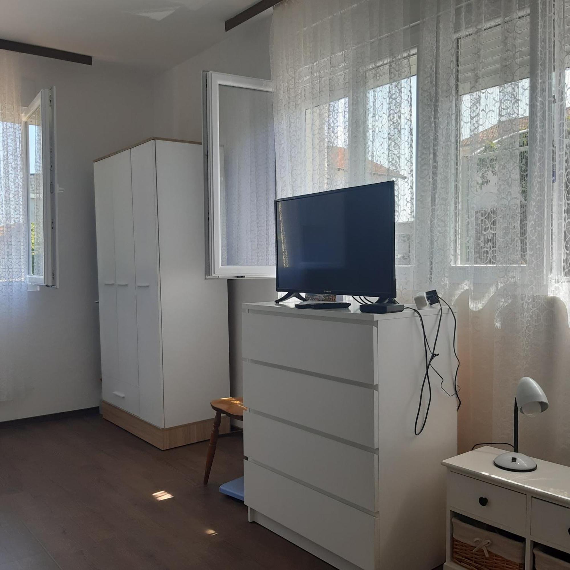 SukošanSunny公寓 外观 照片